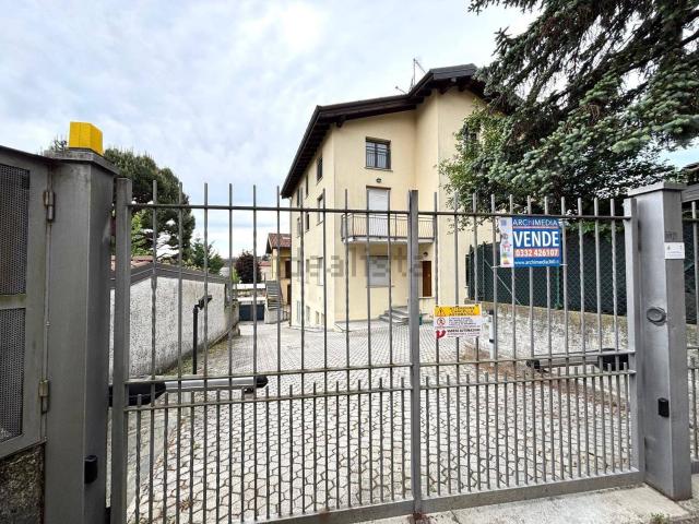 Appartamento in vendita a San Pietro, Induno Olona