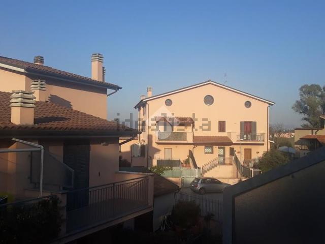 Appartamento in vendita a Municipio Roma VI, Roma Capitale