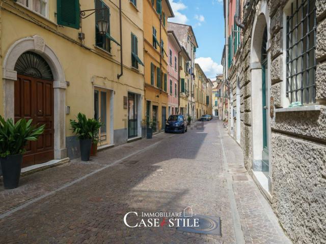 Appartamento in vendita a Sarzana, Liguria