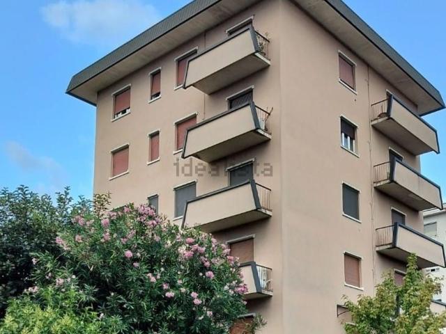 Appartamento in vendita a Melzo, Lombardia