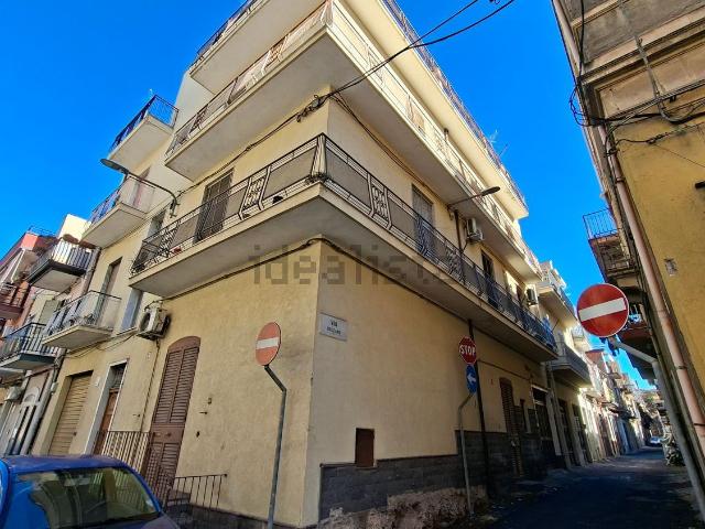 Appartamento in vendita a Paternò, Sicilia