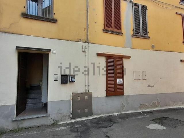 Appartamento in vendita a Cerano, Novara