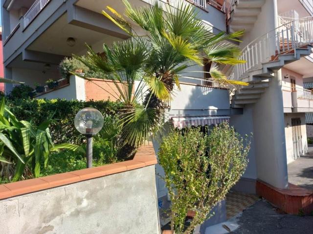 Appartamento in vendita a Acireale, Sicilia