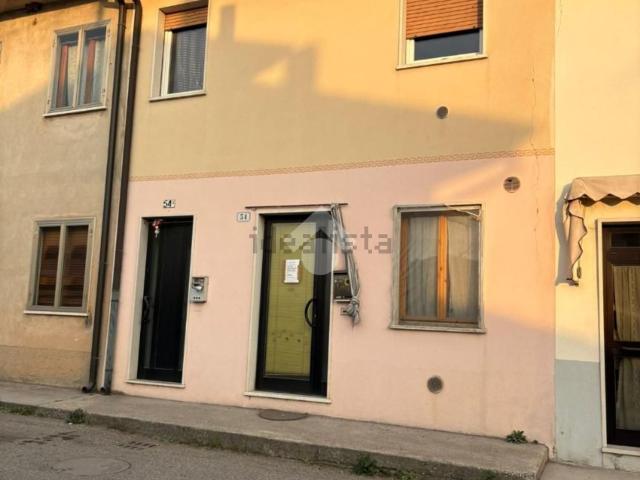 Appartamento in vendita a Sud, Brenzone