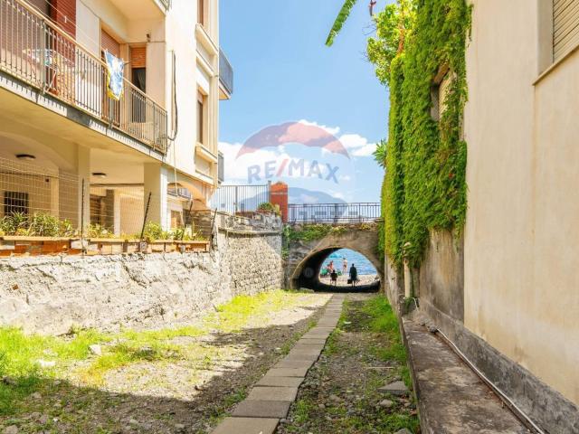 Appartamento in vendita a Riposto, Catania