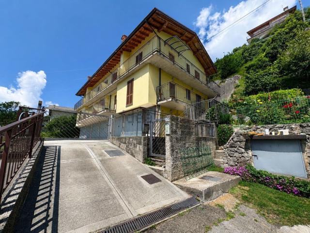 Appartamento in vendita a Lago, Dossena