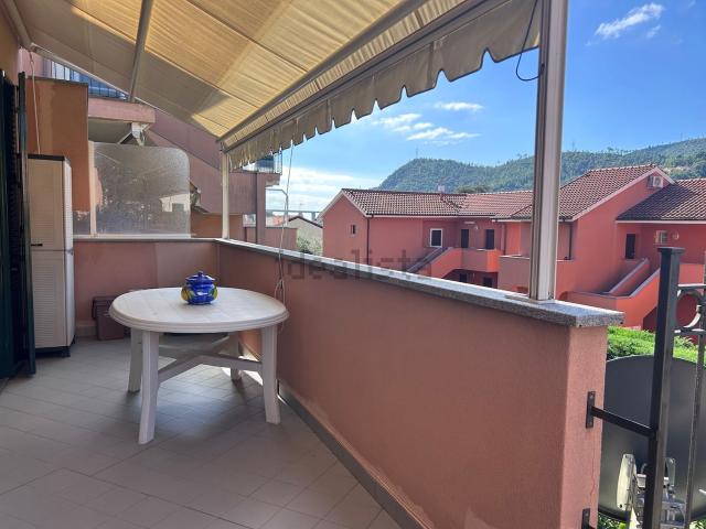 Appartamento in vendita a Tovo San Giacomo, Liguria