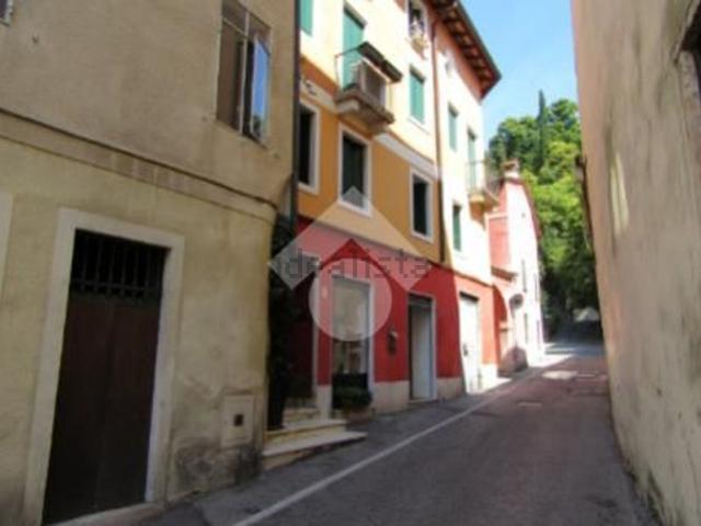 Appartamento in vendita a Schio, Veneto