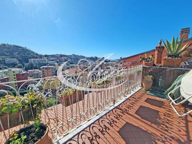 Attico in vendita a La Serra, Lerici