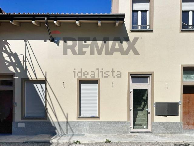 Appartamento in vendita a Piazza, Desio