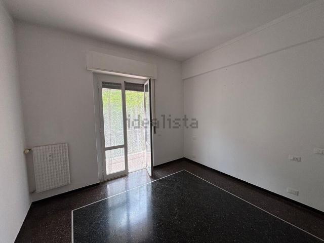 Appartamento in vendita a Quezzi, Genova