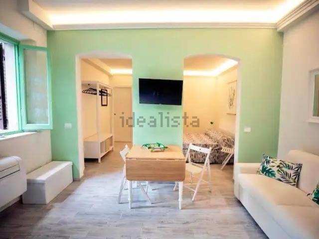 Appartamento in vendita a Roma Imperiale, Forte Dei Marmi