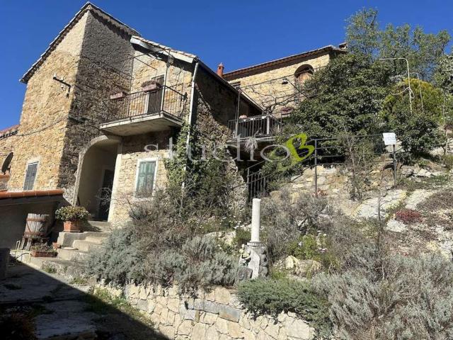 Appartamento in vendita a Seborga, Liguria