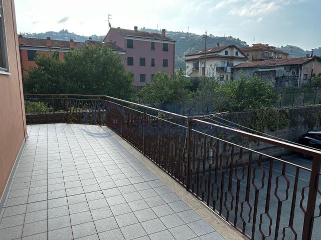 Appartamento in vendita a Taggia