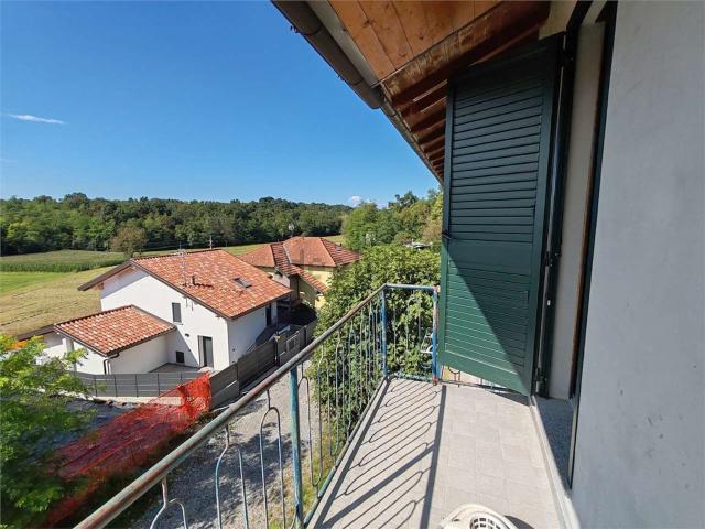 Appartamento in vendita a Cascina del Pè, Faloppio