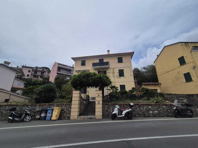 Appartamento in vendita a Novano, Casarza Ligure