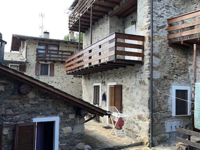 Appartamento in vendita a Teglio, Lombardia