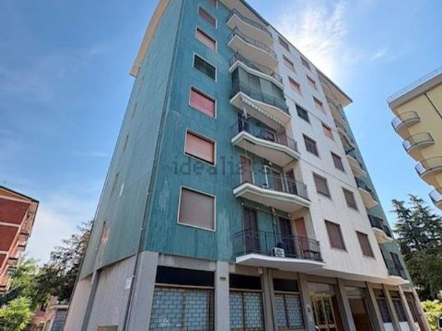 Appartamento in vendita a Rozzano, Lombardia