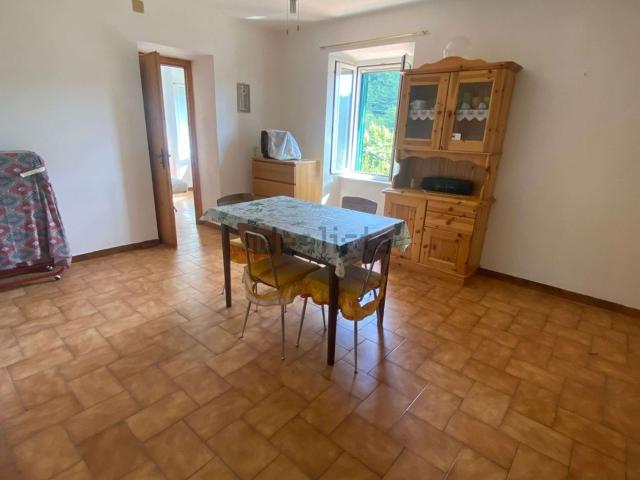 Appartamento in vendita a Tiglieto, Liguria