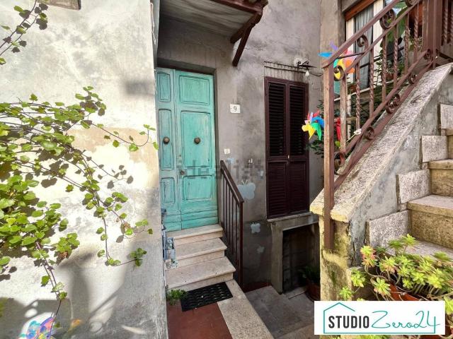 Appartamento in vendita a Petignano, Orte