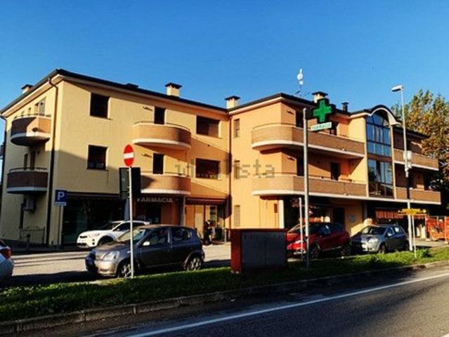Appartamento in vendita a Ferrara, Reggio Emilia