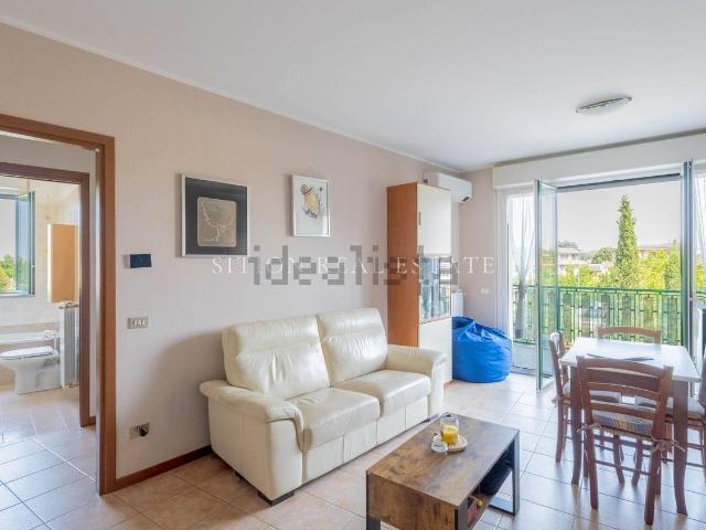 Appartamento in vendita a Vittuone, Milano