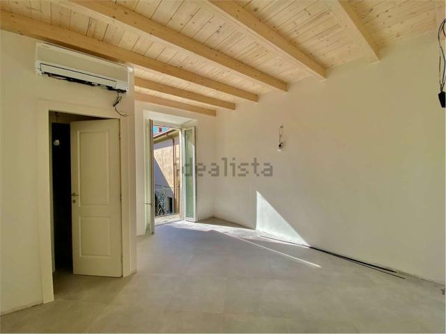 Appartamento in vendita a Sirone, Lecco