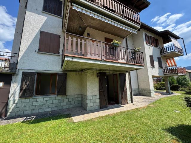 Appartamento in vendita a Clusone, Lombardia