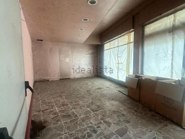 Appartamento in vendita a Boltiere, Lombardia