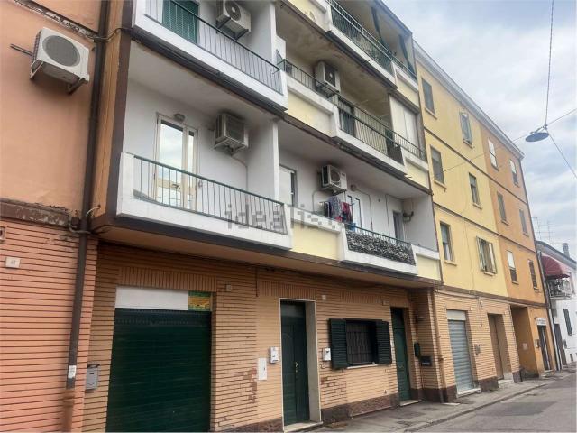 Appartamento in vendita a Ferrara, Reggio Emilia