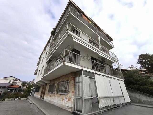 Appartamento in vendita a Pino Torinese, Torino