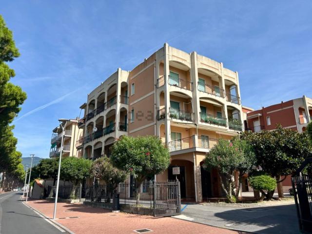 Appartamento in vendita a Pietra Ligure, Liguria