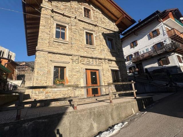 Appartamento in vendita a Valle, San Pietro Di Cadore