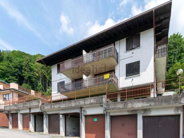 Appartamento in vendita a Comunità Montana della Valle Brembana, Serina