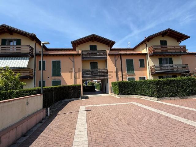Appartamento in vendita a Contrada Torre, Calusco d'Adda