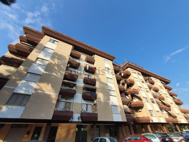 Appartamento in vendita a Torre La Felce, Latina