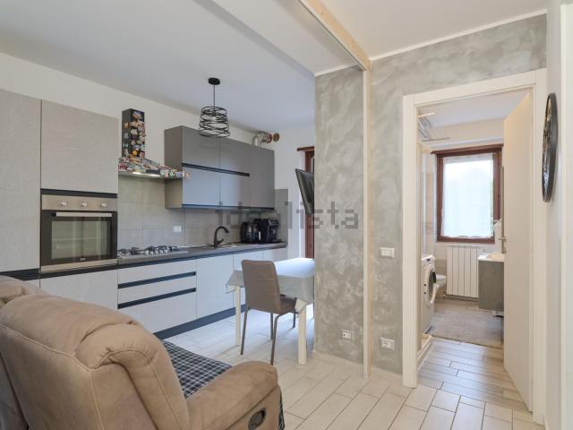 Appartamento in vendita a Stribiana Inferiore, Carnago