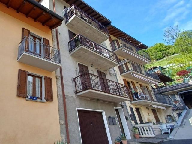 Appartamento in vendita a Comunità Montana della Valle Brembana, Zogno