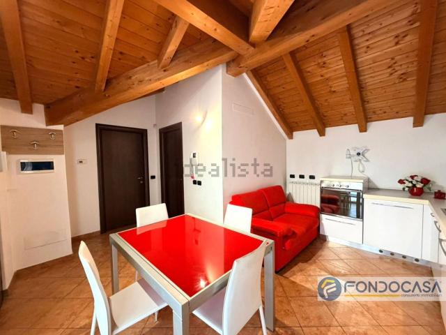 Appartamento in vendita a Seveso, Lombardia