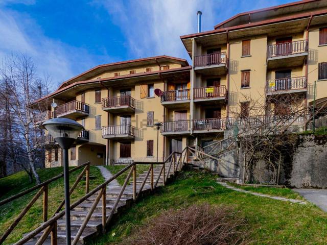 Appartamento in vendita a Comunità Montana della Valle Brembana, Zambla Alta