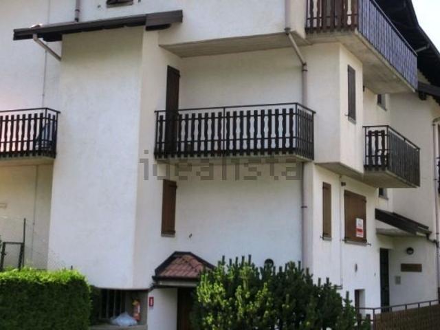 Appartamento in vendita a Comunità Montana della Valle Brembana, Serina