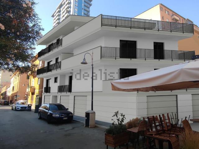 Appartamento in vendita a Centro, Follonica