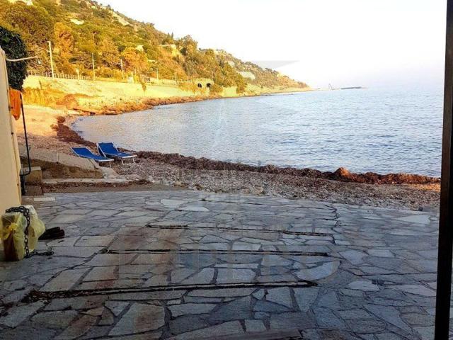 Appartamento in vendita a Latte, Ventimiglia