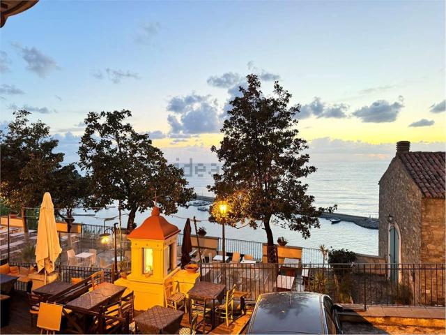 Appartamento in vendita a Borgo Medievale, Agropoli