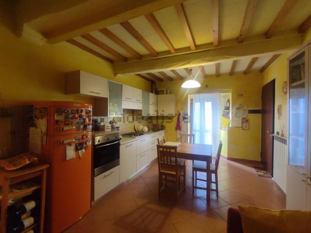 Appartamento in vendita a Pozzale, Empoli