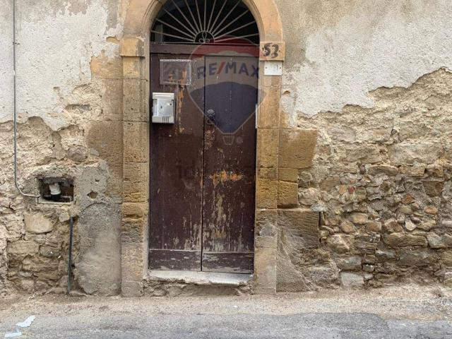 Appartamento in vendita a Rione Angeli, Caltanissetta