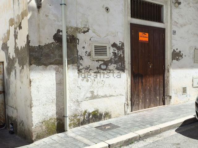 Appartamento in vendita a Manfredonia, Foggia
