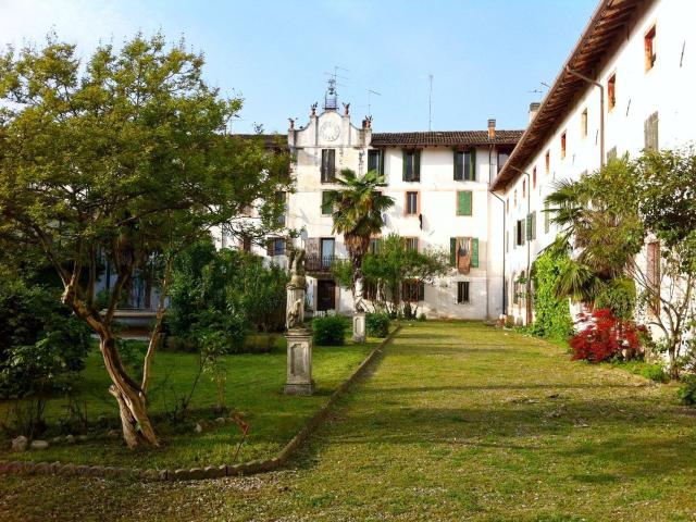 Appartamento in vendita a Fiume Veneto, Friuli-Venezia Giulia
