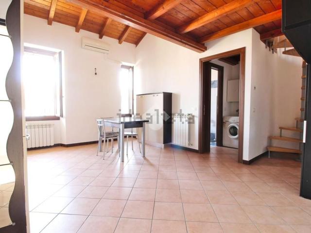 Appartamento in vendita a Mariano Comense, Lombardia