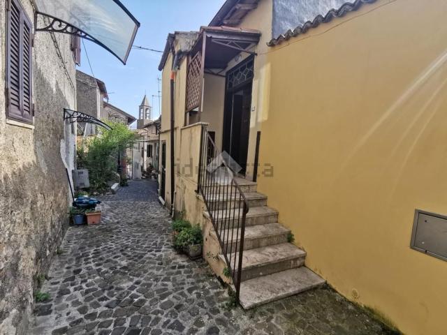Appartamento in vendita a Scacciati, Roma Capitale